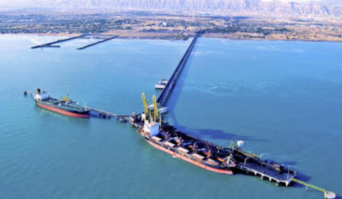 اجرای ۱۰ طرح سرمایه گذاری در منطقه ویژه اقتصادی خلیج فارس