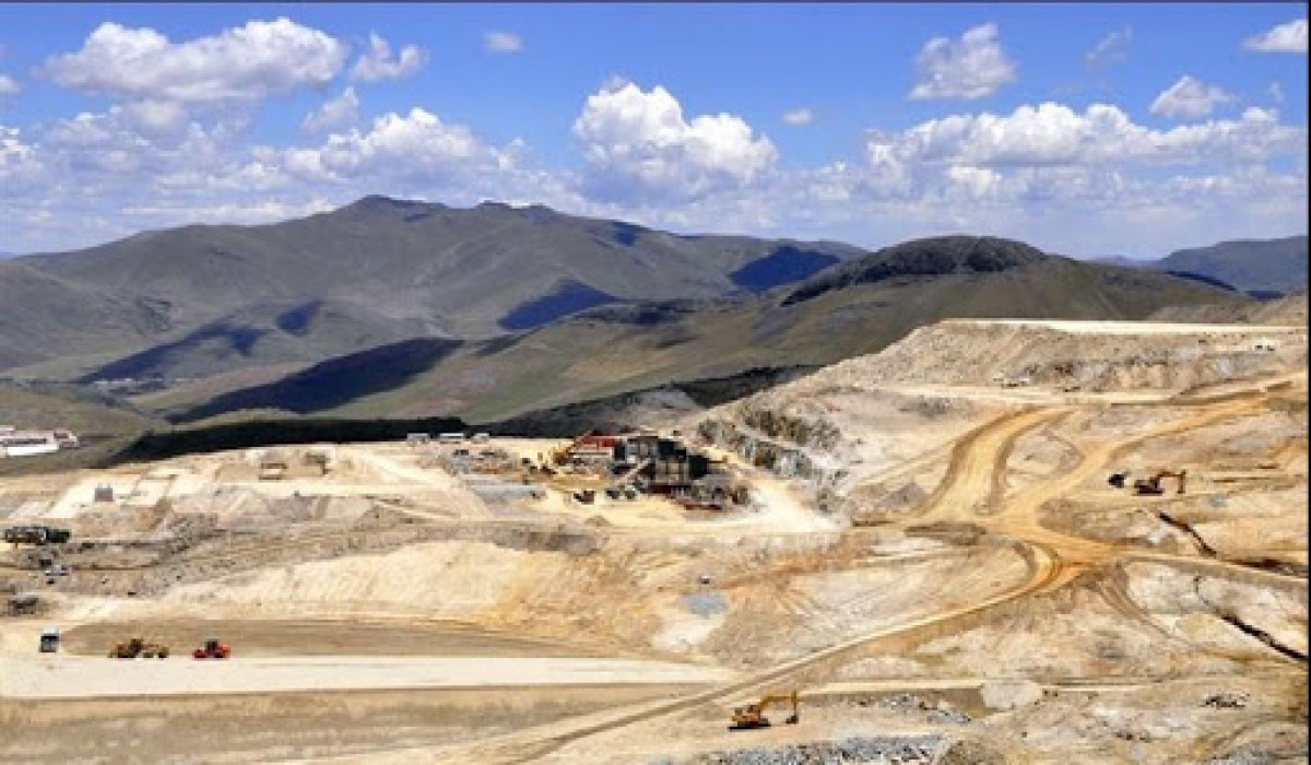 وزارت صمت امسال هزار معدن غیر فعال را به چرخه تولید متصل خواهد کرد