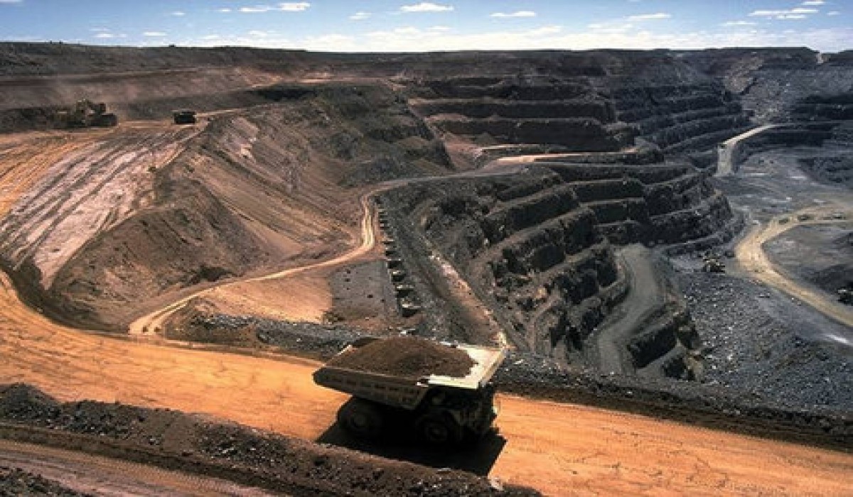 سمنان رتبه اول جهانی در زمینه مواد معدنی