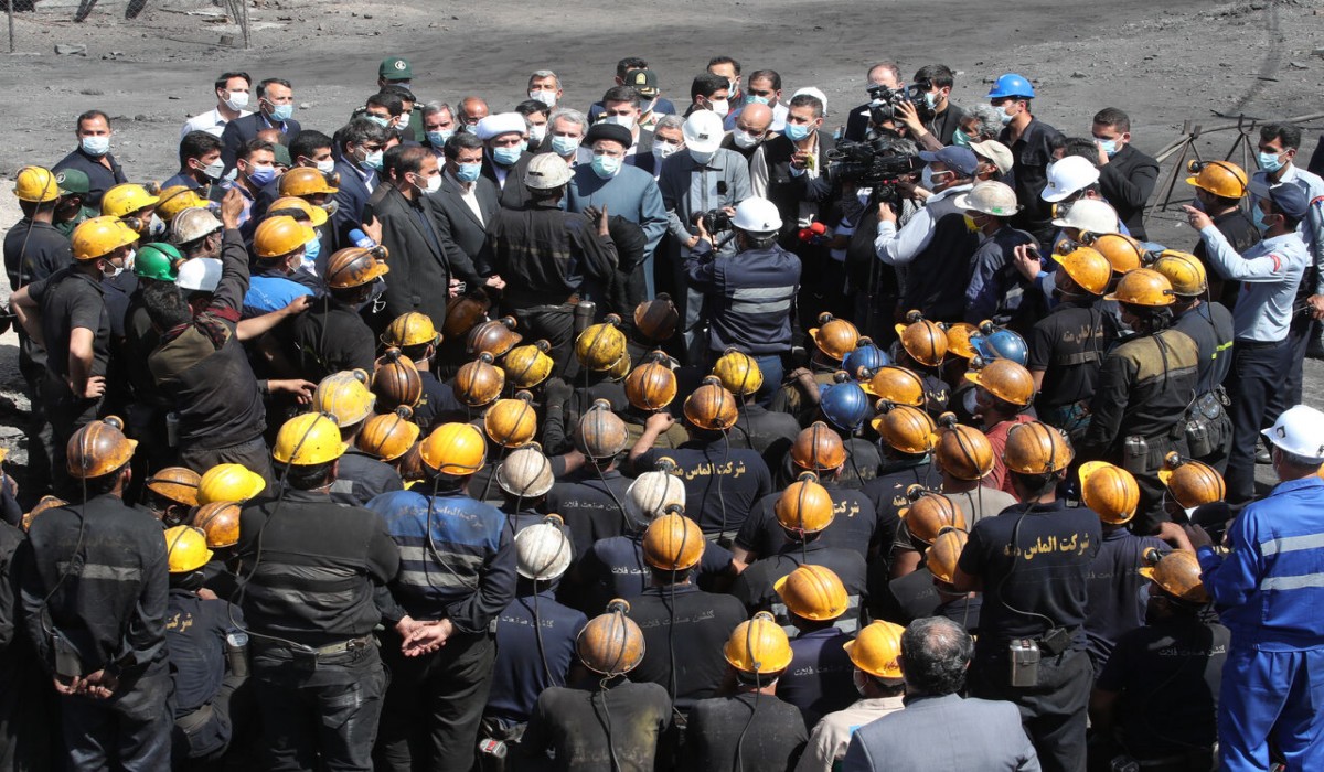کارگران معدن طبس و وعده های رئیس جمهور